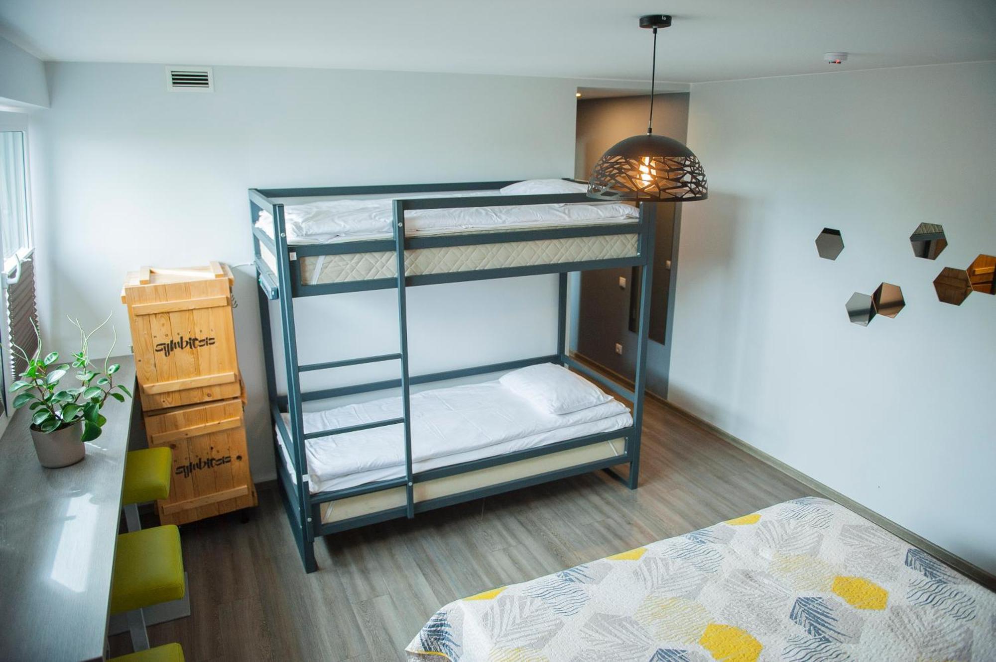 Symbiosis Hostel Palanga Buitenkant foto