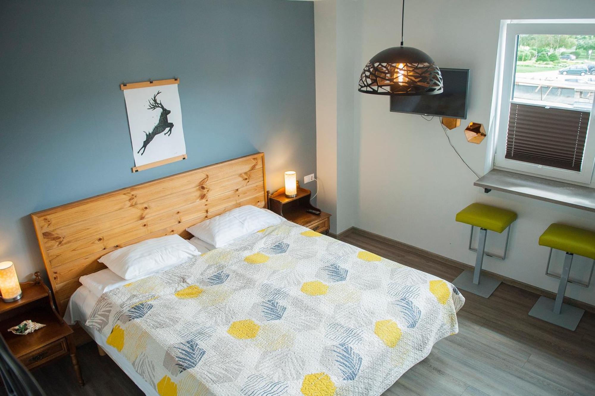 Symbiosis Hostel Palanga Buitenkant foto