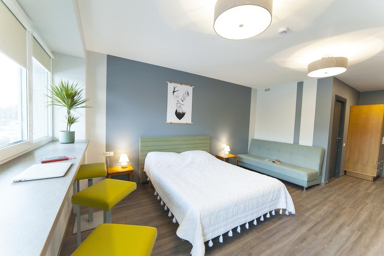 Symbiosis Hostel Palanga Buitenkant foto